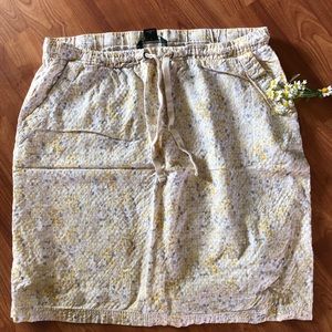Eddie Bauer yellow pattern  drawstring large skirt